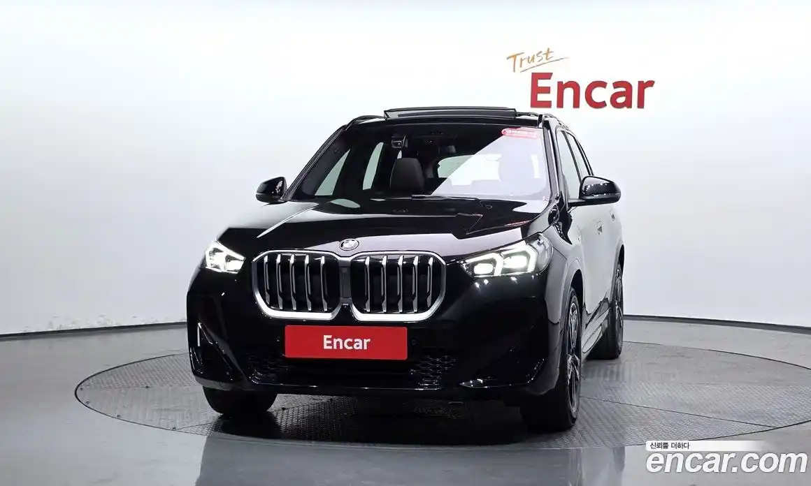 BMW X1 2025 2.0 автомат (гидро), фото 3