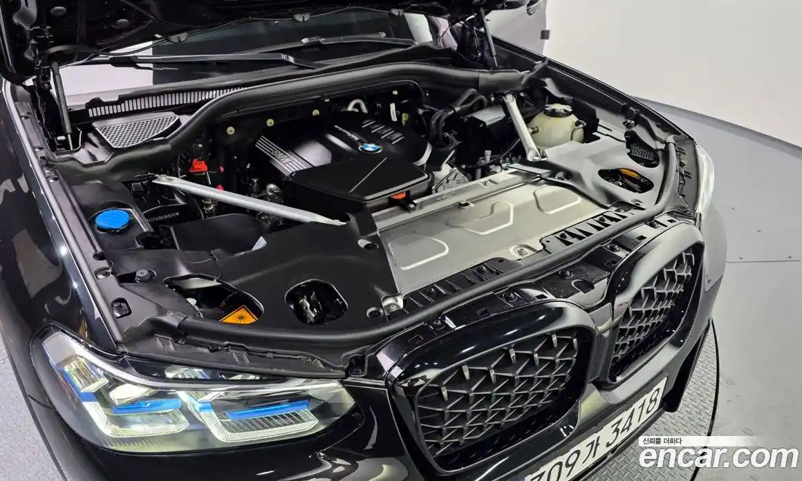 BMW X4 2022 2.0 автомат (гидро), фото 6