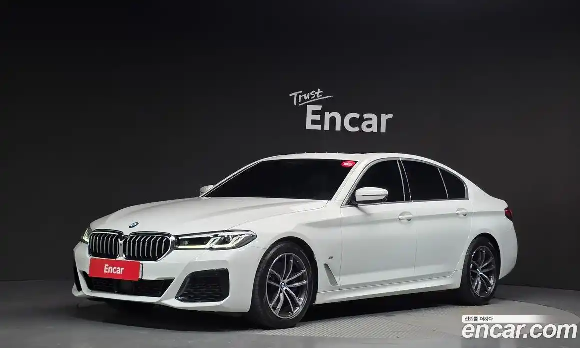 BMW 5 серия 2023 2.0 автомат (гидро), фото 1