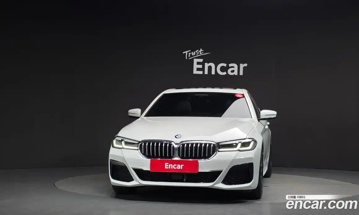 BMW 5 серия 2023 2.0 автомат (гидро), фото 3