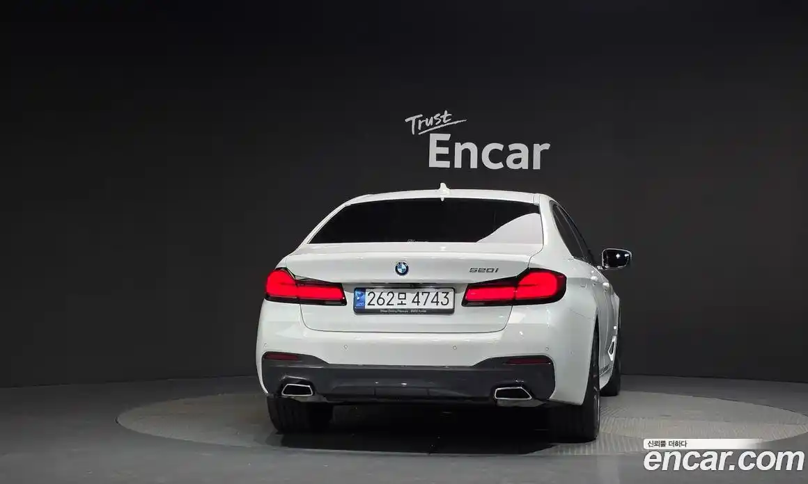 BMW 5 серия 2023 2.0 автомат (гидро), фото 4