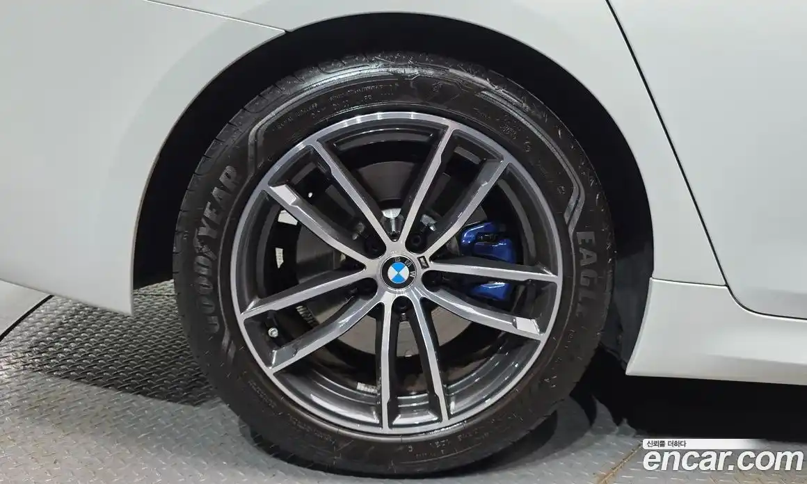 BMW 5 серия 2023 2.0 автомат (гидро), фото 5