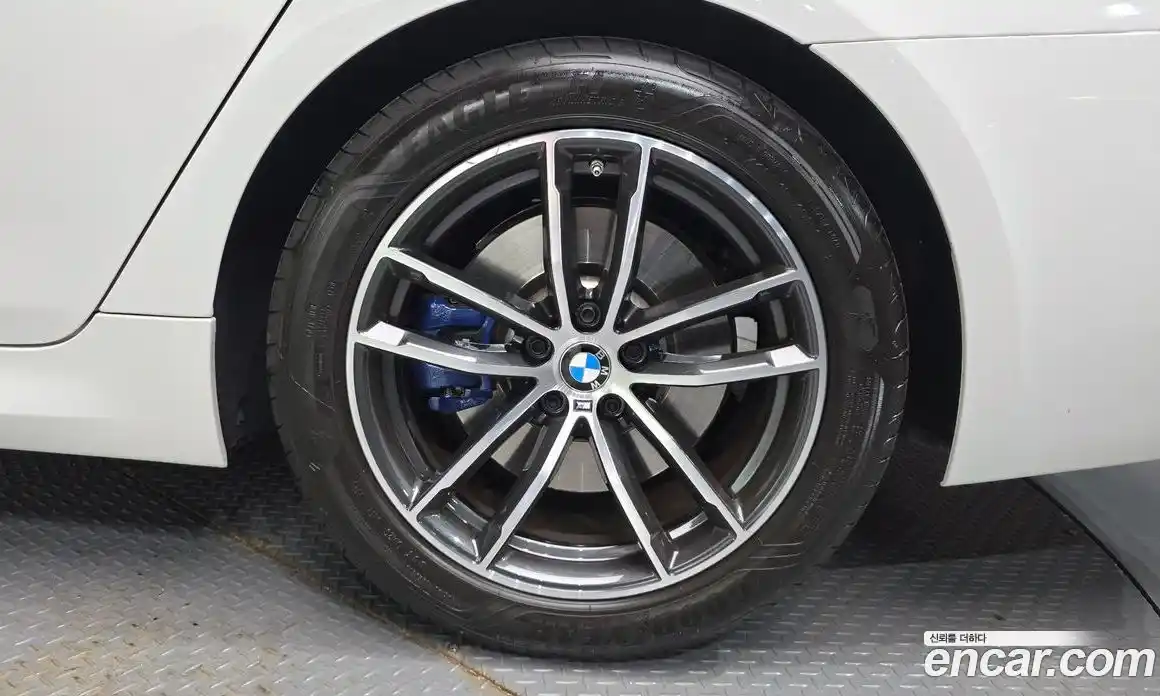 BMW 5 серия 2023 2.0 автомат (гидро), фото 7