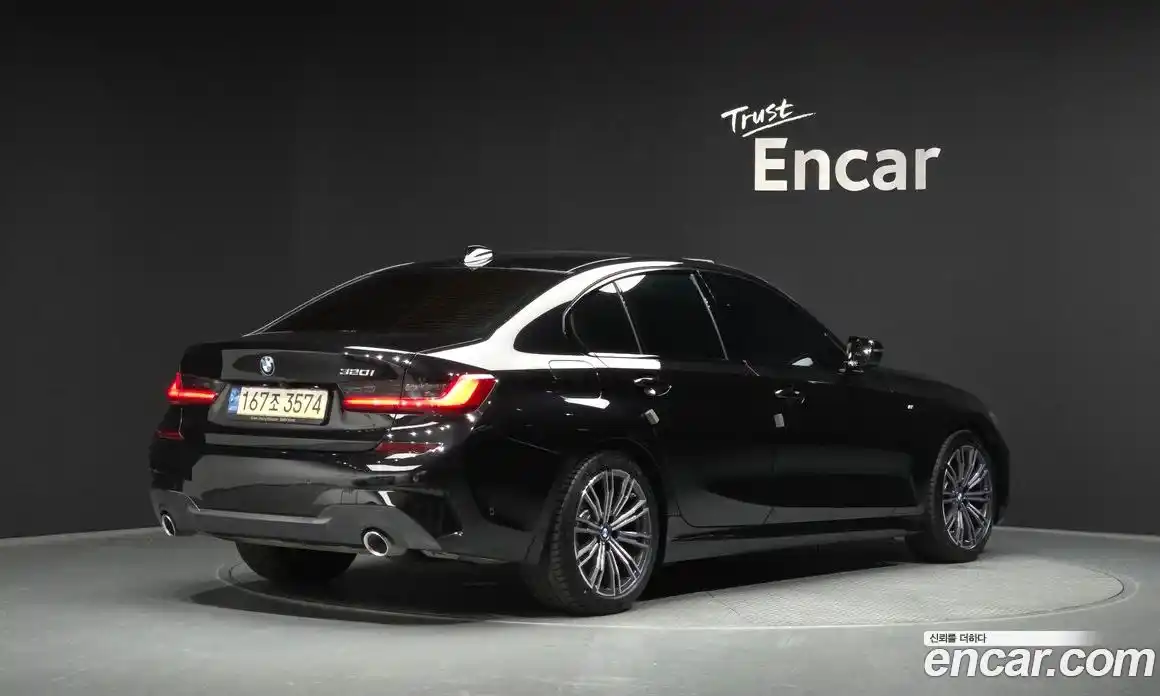 BMW 3 серия 2022 2.0 автомат (гидро), фото 1