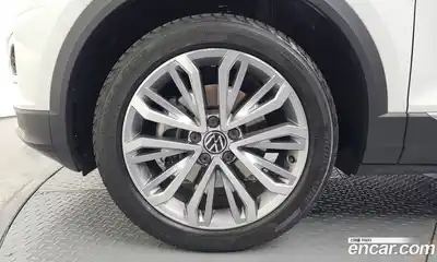 Volkswagen T-Roc 2021 2.0 автомат (гидро), миниатюра 5