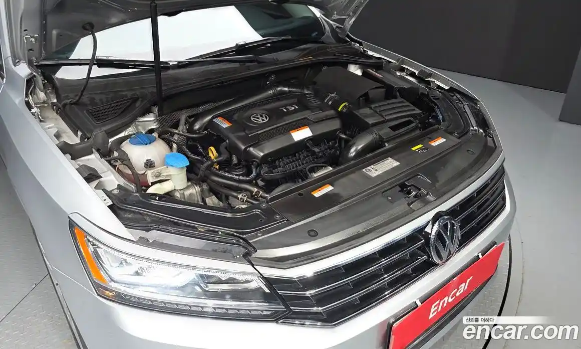 Volkswagen Passat 2016 1.8 автомат (гидро), фото 6