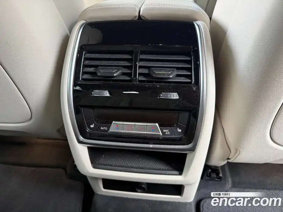 BMW X6 2020 4.4 автомат (гидро), фото 12
