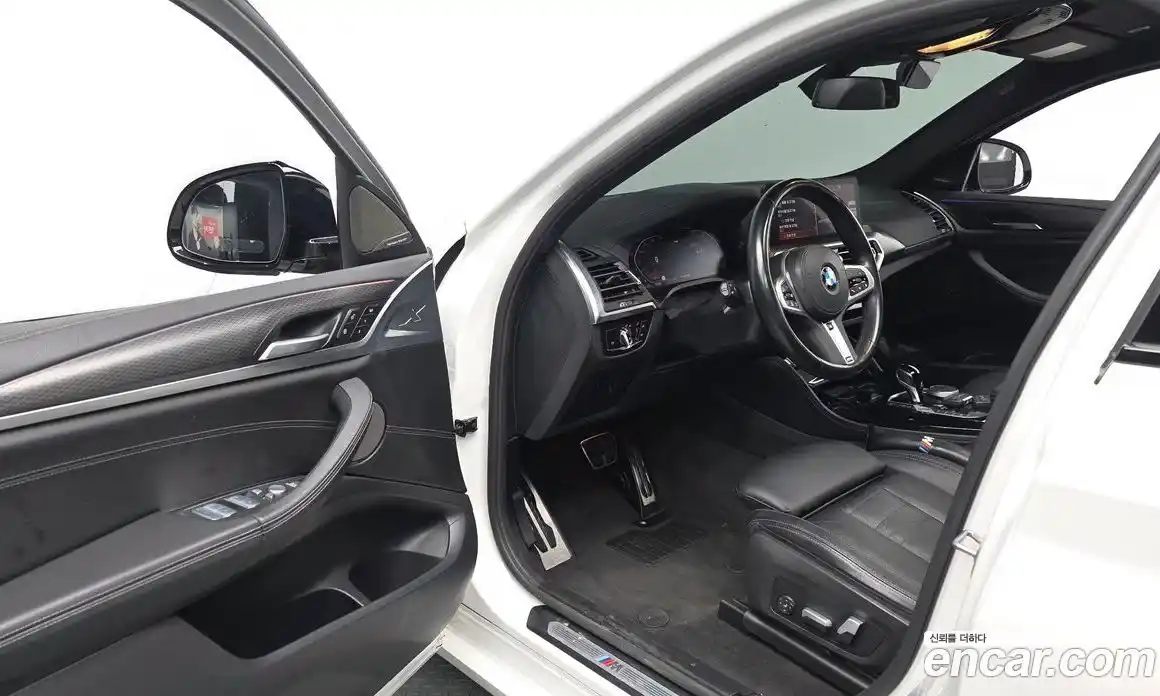 BMW X4 2023 2.0 автомат (гидро), фото 12