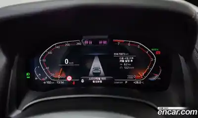 BMW 8 серия 2022 3.0 автомат (гидро), миниатюра 11