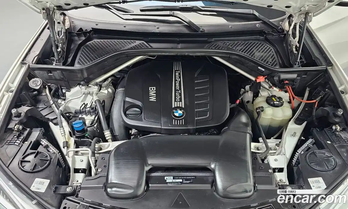 BMW X6 2018 3.0 автомат (гидро), фото 6