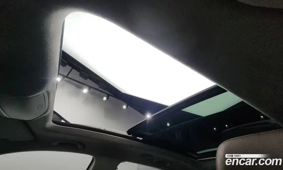 Volkswagen Tiguan 2012 2.0 автомат (гидро), фото 21