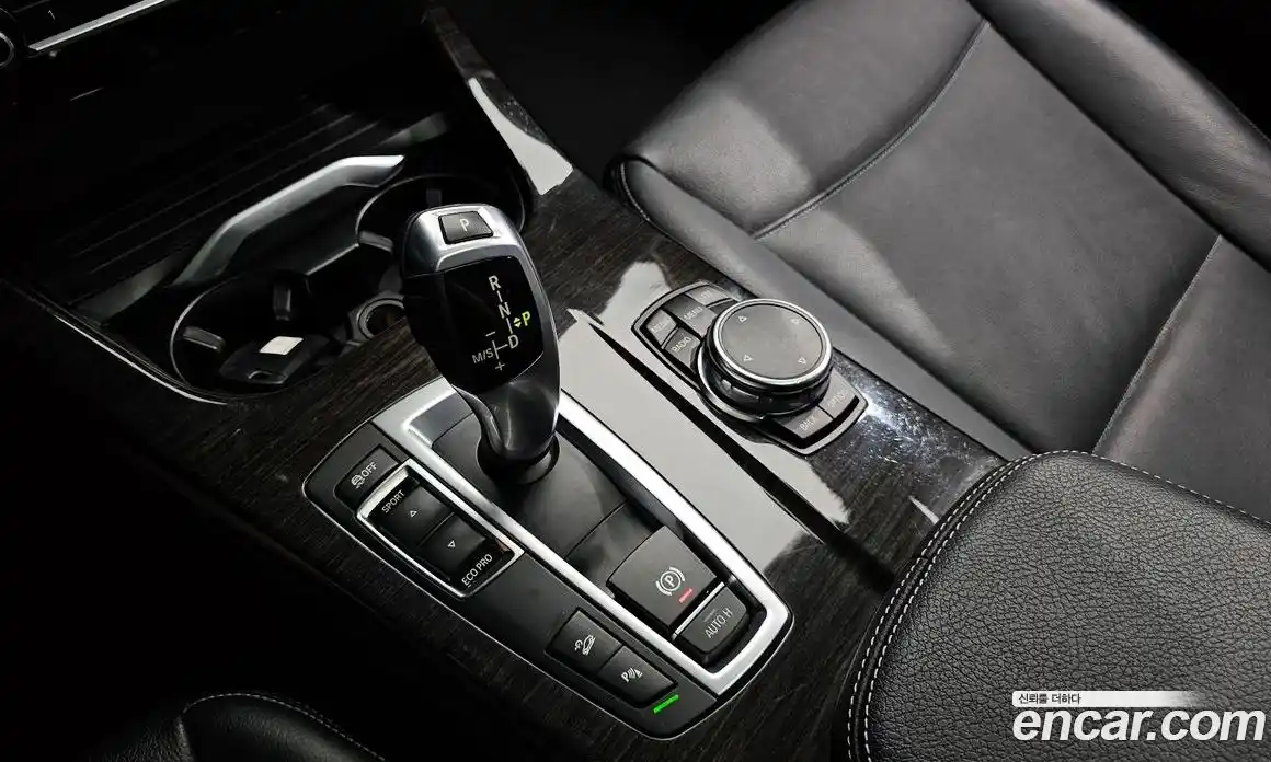 BMW X4 2015 2.0 автомат (гидро), фото 9