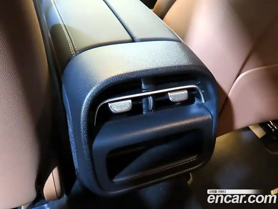 Mercedes-Benz E-Class 2025 2.0 автомат (гидро), фото 14