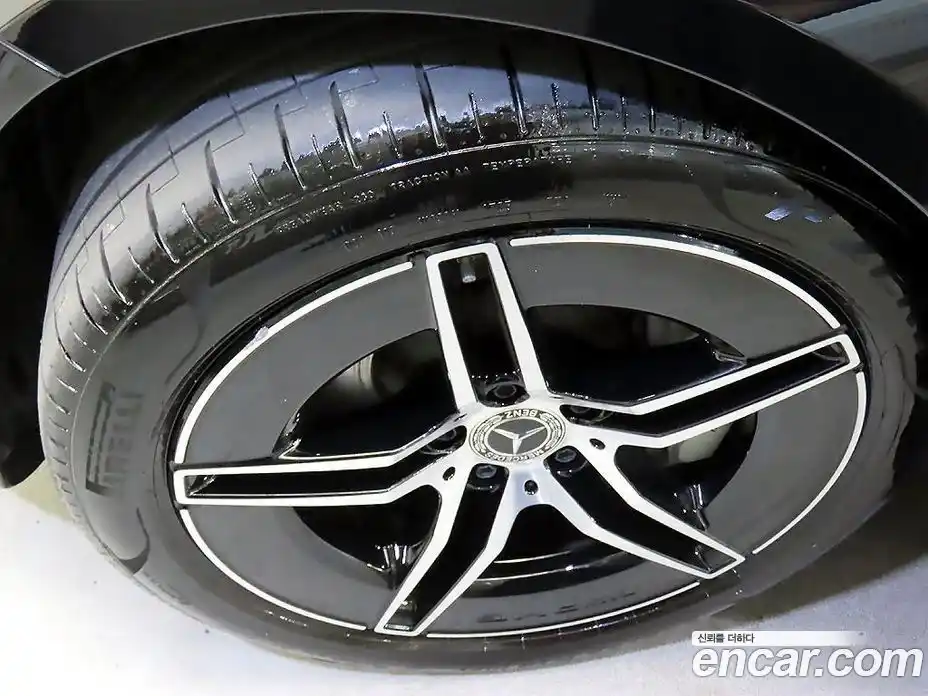 Mercedes-Benz E-Class 2025 2.0 автомат (гидро), фото 20