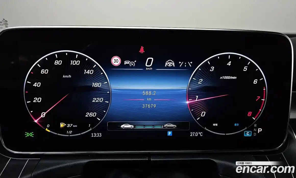 Mercedes-Benz C-Class 2022 2.0 гидро, фото 11 Mercedes-Benz C-Class 2022 2.0 гидро, фото 11
