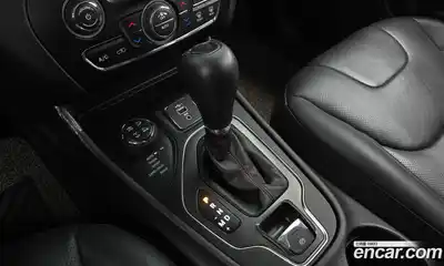 Jeep Cherokee 2020 3.2 автомат (гидро), миниатюра 12