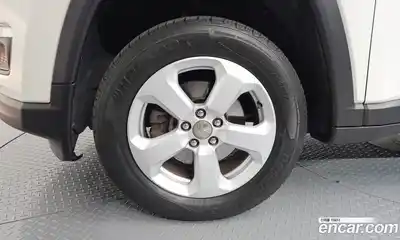 Jeep Compass 2019 2.4 автомат (гидро), миниатюра 5
