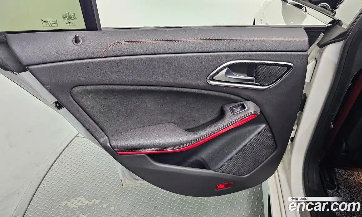 Mercedes-Benz CLA-Class 2018 2.0 гидро, фото 15 Mercedes-Benz CLA-Class 2018 2.0 гидро, фото 15