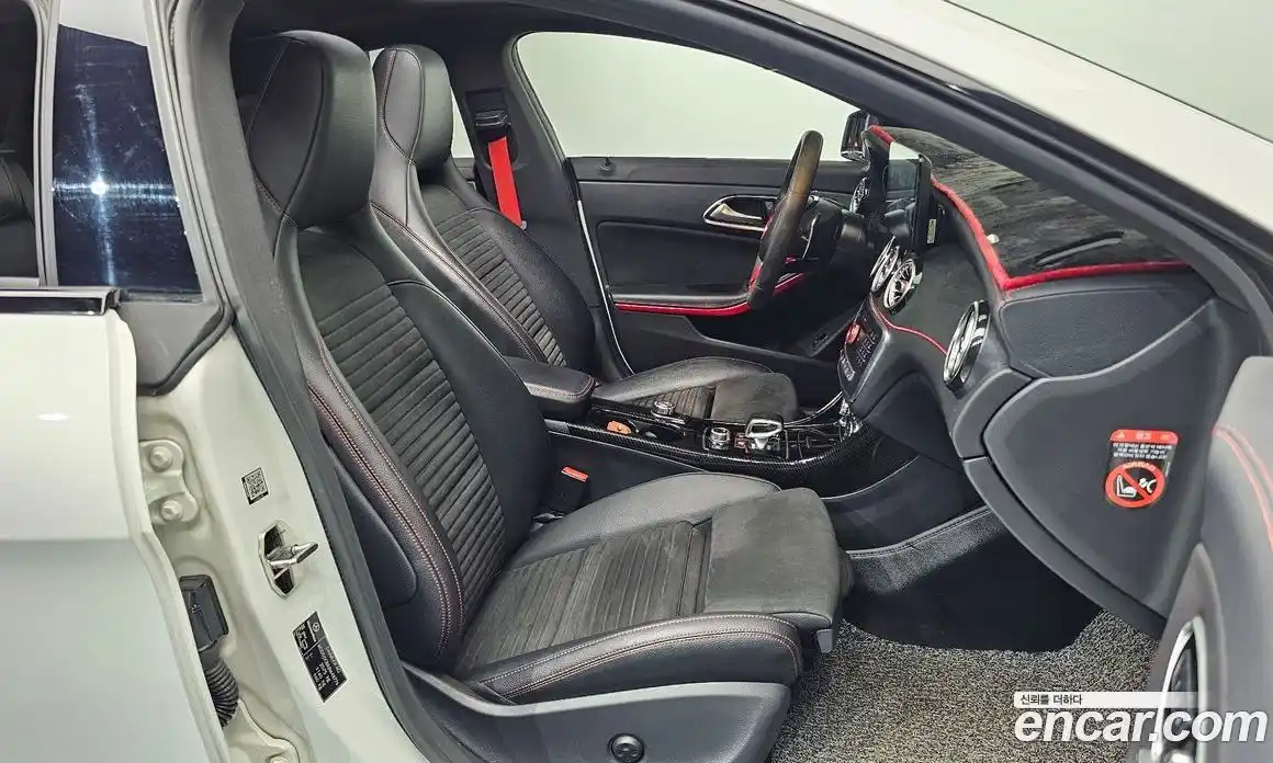 Mercedes-Benz CLA-Class 2018 2.0 гидро, фото 17 Mercedes-Benz CLA-Class 2018 2.0 гидро, фото 17