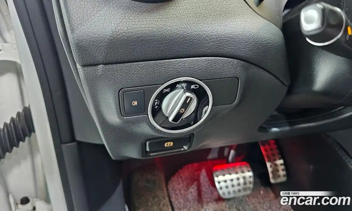 Mercedes-Benz CLA-Class 2018 2.0 гидро, фото 24 Mercedes-Benz CLA-Class 2018 2.0 гидро, фото 24