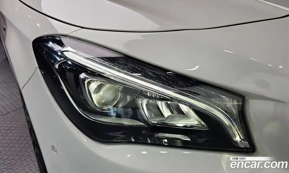 Mercedes-Benz CLA-Class 2018 2.0 гидро, фото 8 Mercedes-Benz CLA-Class 2018 2.0 гидро, фото 8