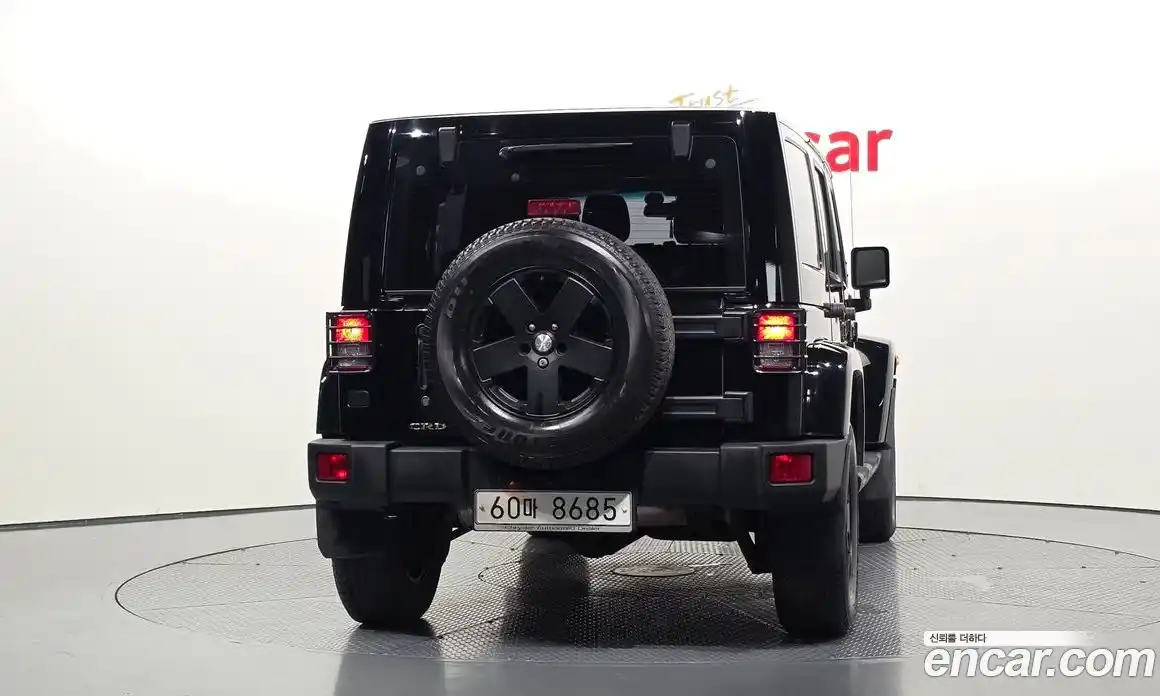 Jeep Wrangler 2012 2.8 автомат (гидро), фото 4