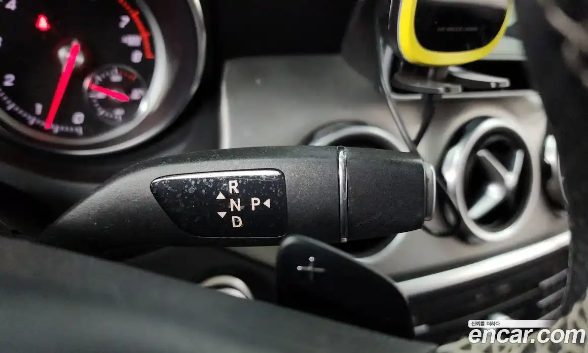 Mercedes-Benz GLA-Class 2018 2.0 гидро, фото 12 Mercedes-Benz GLA-Class 2018 2.0 гидро, фото 12