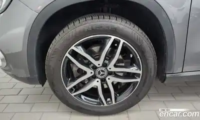 Mercedes-Benz GLA-Class 2018 2.0 гидро, миниатюра 5 Mercedes-Benz GLA-Class 2018 2.0 гидро, миниатюра 5