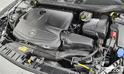 Mercedes-Benz GLA-Class 2018 2.0 гидро, миниатюра 6 Mercedes-Benz GLA-Class 2018 2.0 гидро, миниатюра 6