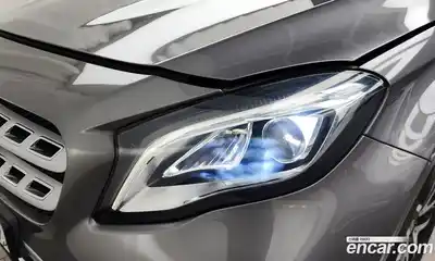 Mercedes-Benz GLA-Class 2018 2.0 гидро, миниатюра 8 Mercedes-Benz GLA-Class 2018 2.0 гидро, миниатюра 8