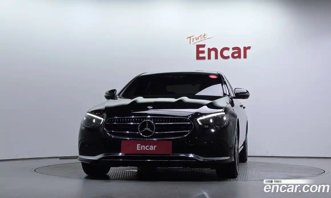 Mercedes-Benz E-Class 2021 2.0 автомат (гидро), фото 3