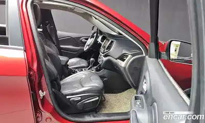 Jeep Cherokee 2015 2.0 автомат (гидро), миниатюра 11
