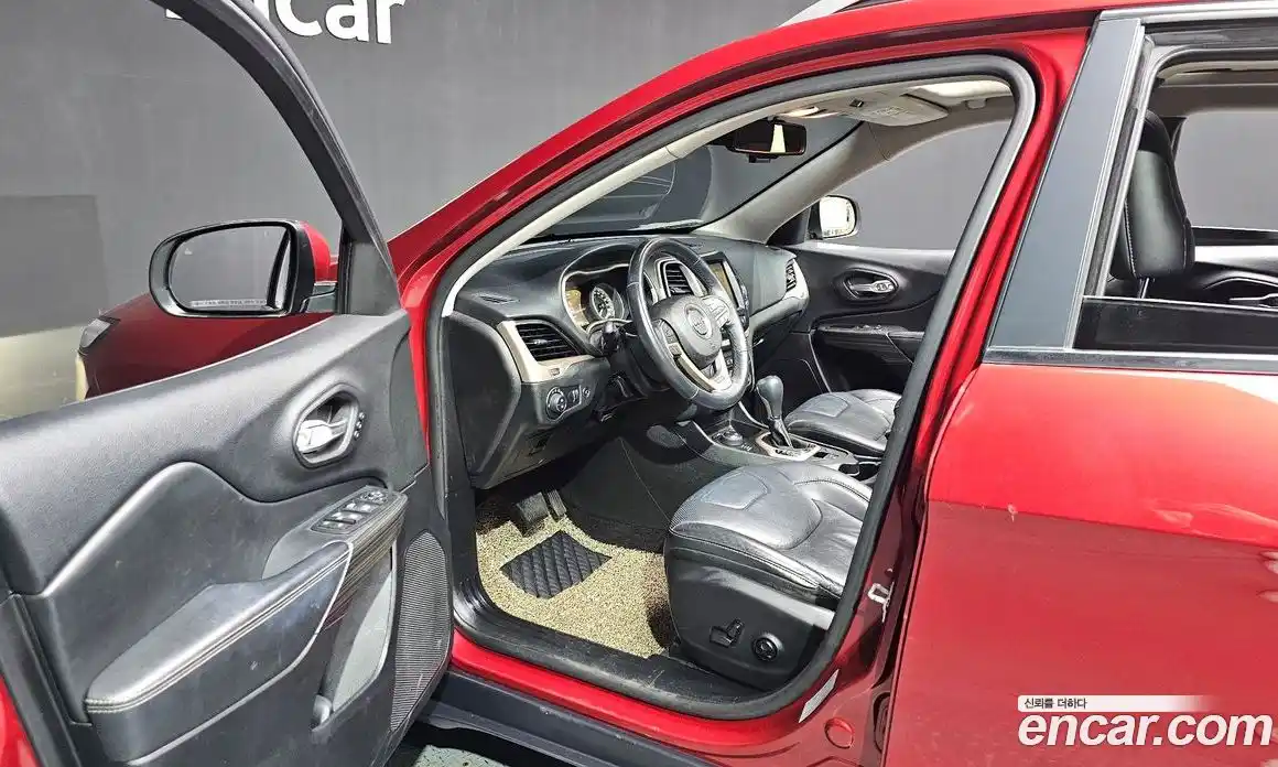 Jeep Cherokee 2015 2.0 автомат (гидро), фото 10