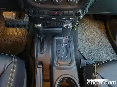 Jeep Wrangler 2017 3.6 автомат (гидро), миниатюра 6