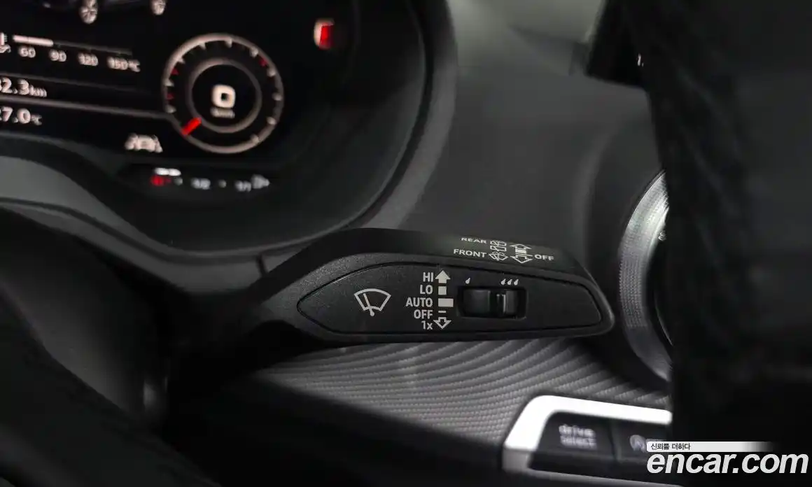 Audi Q2 2023 2.0 автомат (гидро), фото 26