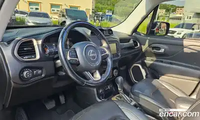 Jeep Renegade 2017 2.0 автомат (гидро), миниатюра 11