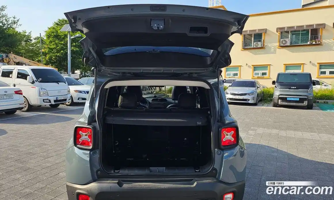 Jeep Renegade 2017 2.0 автомат (гидро), фото 13
