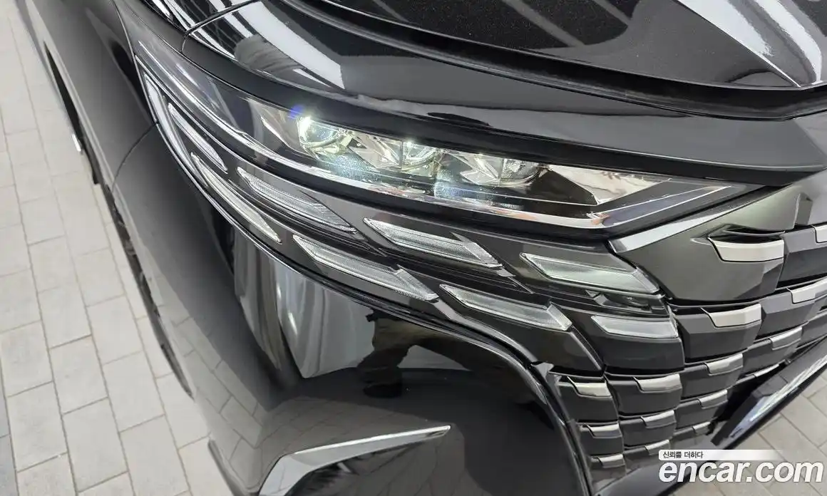 Toyota Alphard 2024 2.5 автомат (гидро), фото 8 Toyota Alphard 2024 2.5 автомат (гидро), фото 8