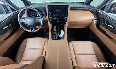 Toyota Alphard 2024 2.5 автомат (гидро), миниатюра 10 Toyota Alphard 2024 2.5 автомат (гидро), миниатюра 10