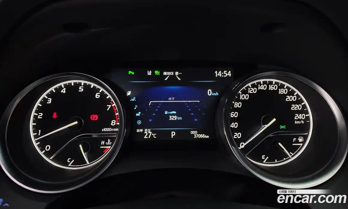 Toyota Camry 2018 2.5 автомат (гидро), фото 8 Toyota Camry 2018 2.5 автомат (гидро), фото 8