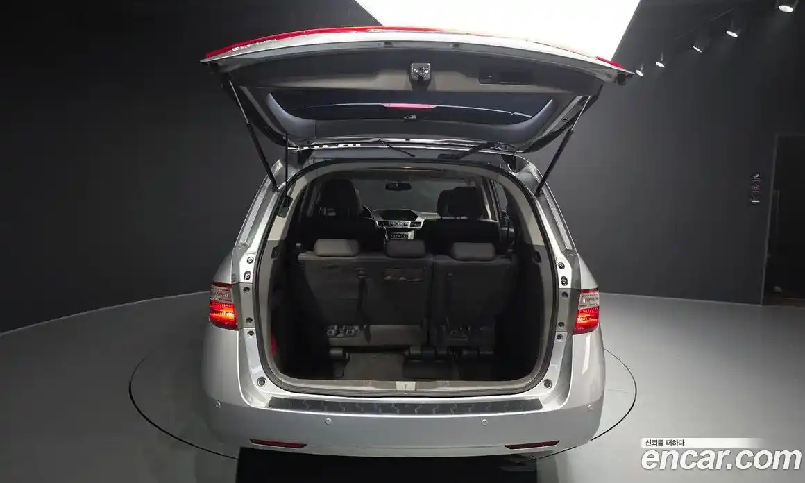 Honda Odyssey 2013 3.5 автомат (гидро), фото 20