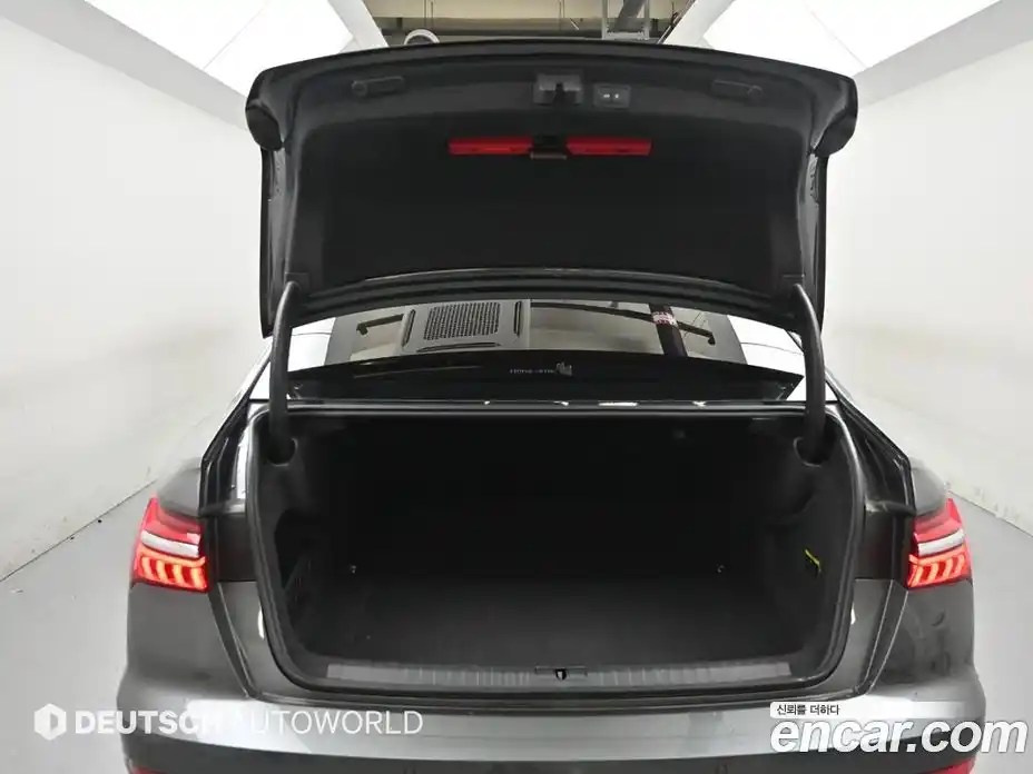 Audi A6 2019 2.0 автомат (гидро), фото 19