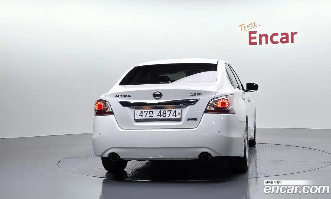 Nissan Altima 2015 2.5 автомат (гидро), фото 4 Nissan Altima 2015 2.5 автомат (гидро), фото 4