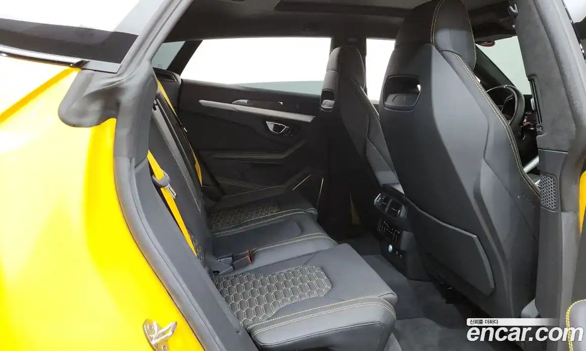 Lamborghini Urus 2023 4.0 автомат (гидро), фото 17 Lamborghini Urus 2023 4.0 автомат (гидро), фото 17