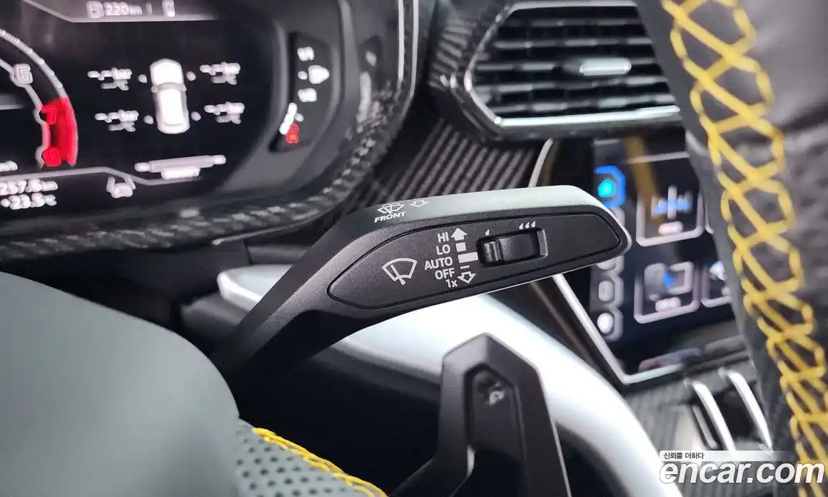 Lamborghini Urus 2023 4.0 автомат (гидро), фото 29 Lamborghini Urus 2023 4.0 автомат (гидро), фото 29