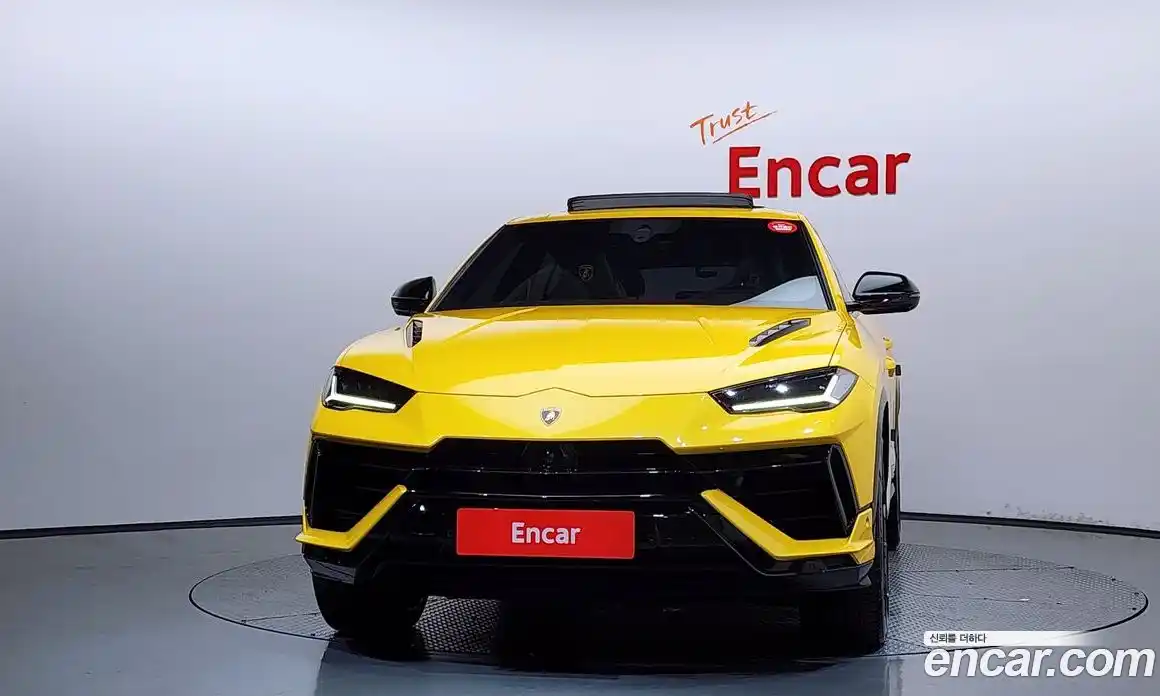 Lamborghini Urus 2023 4.0 автомат (гидро), фото 3 Lamborghini Urus 2023 4.0 автомат (гидро), фото 3
