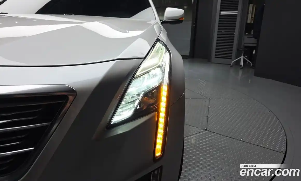 Cadillac CT6 2017 3.6 автомат (гидро), фото 8 Cadillac CT6 2017 3.6 автомат (гидро), фото 8