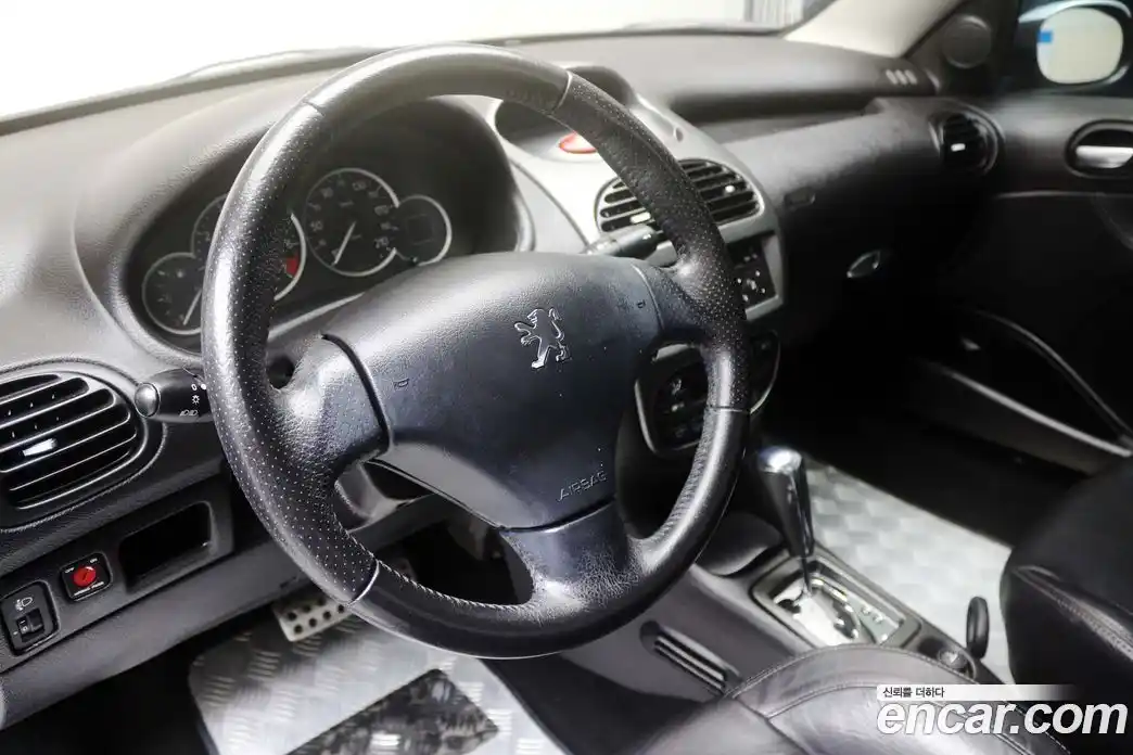 Peugeot 206 2005 1.6 автомат (гидро), фото 14