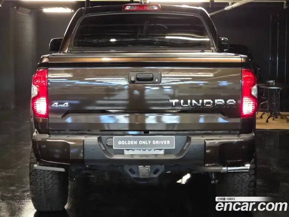 Toyota Tundra 2020 5.7 автомат (гидро), фото 3 Toyota Tundra 2020 5.7 автомат (гидро), фото 3