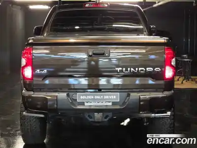 Toyota Tundra 2020 5.7 автомат (гидро), миниатюра 3 Toyota Tundra 2020 5.7 автомат (гидро), миниатюра 3